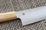 Couteau santoku japonais Shizu Hamono Yuri 18cm manche clair