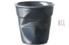 Tasse Revol Espresso Froissé 8cl en porcelaine Graphite