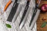 Couteau santoku Sayuto Séquoia San Mai martelé 18cm