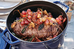 Cocotte Staub ronde en fonte émaillée bleu intense